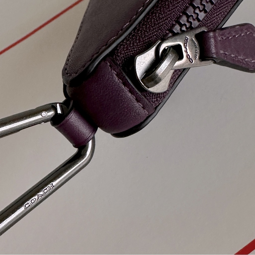 Coach Triangle Zip Pouch Leather Dark Grape Carabiner C5647 - Picture 10 of 17